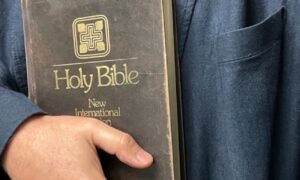 The Bible in Everyday Life: 10 Practical Ways to Live Out Biblical Teachings
